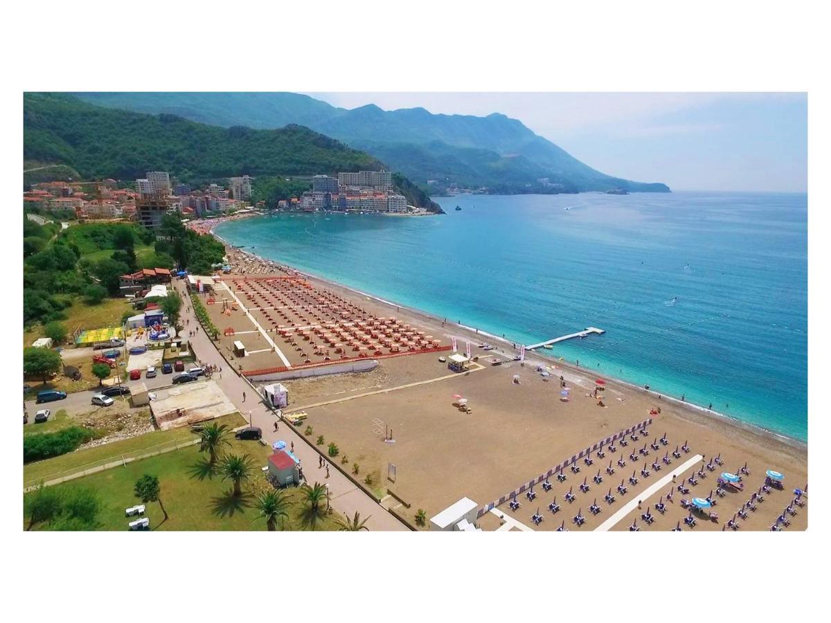 Montelux Apartments Budva Exterior foto