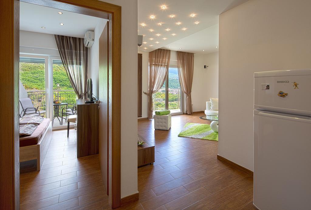 Montelux Apartments Budva Quarto foto