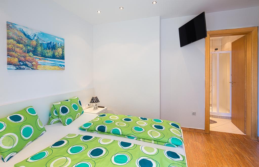 Montelux Apartments Budva Quarto foto